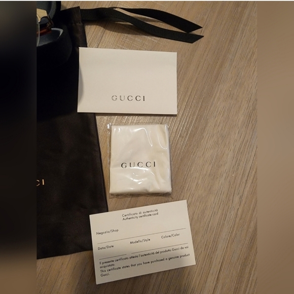 GUCCI WOMEN EYEGLASSES - Picture 10 of 10